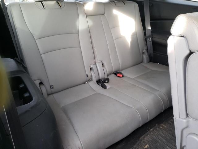 Photo 10 from auction – 2017 HONDA PILOT TOUR with VIN 5FNYF6H99HB000924