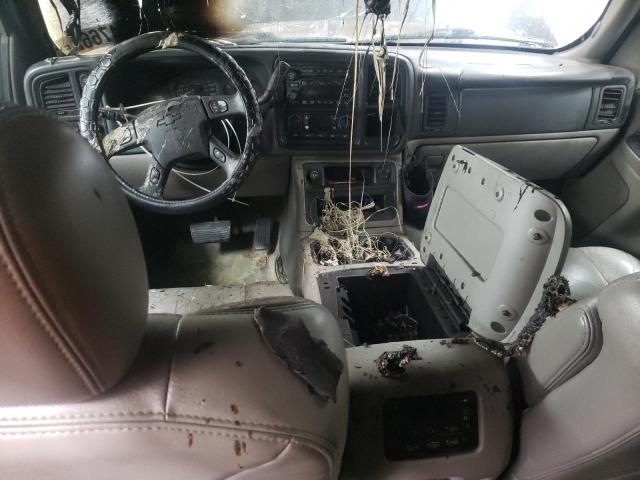 Photo 8 from auction – 2004 CHEVROLET SUBURBAN K with VIN 3GNFK16Z84G154089