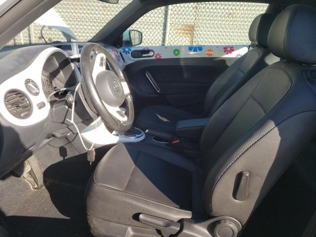 Photo 7 from auction – 2017 VOLKSWAGEN BEETLE SE with VIN 3VWJ17AT4HM606569