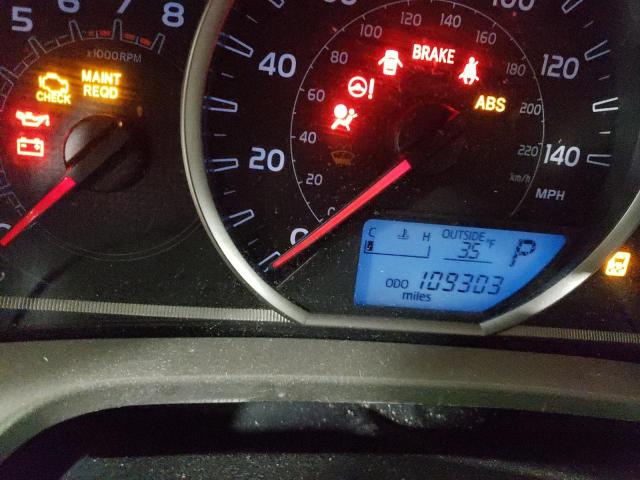 Photo 9 from auction – 2015 TOYOTA RAV4 LE with VIN JTMZFREV7FJ030579
