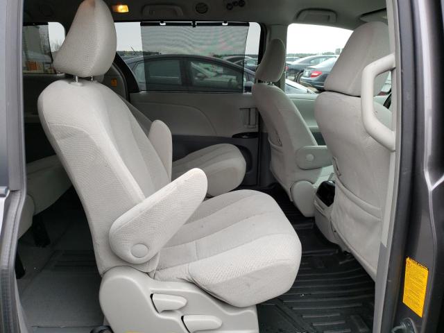 Photo 11 from auction – 2011 TOYOTA SIENNA LE with VIN 5TDKK3DC2BS108435