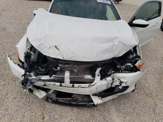 Photo 11 from auction – 2016 HONDA CIVIC LX with VIN 2HGFC4B50GH305734