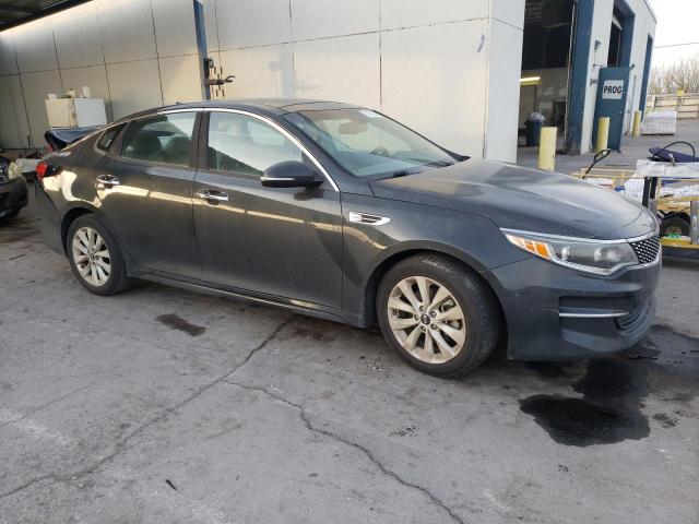 Photo 4 from auction – 2016 KIA OPTIMA EX with VIN 5XXGU4L35GG010807