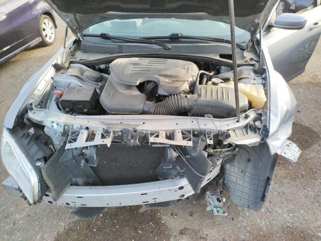 Photo 11 from auction – 2017 CHRYSLER 300 LIMITE with VIN 2C3CCAAG8HH665021