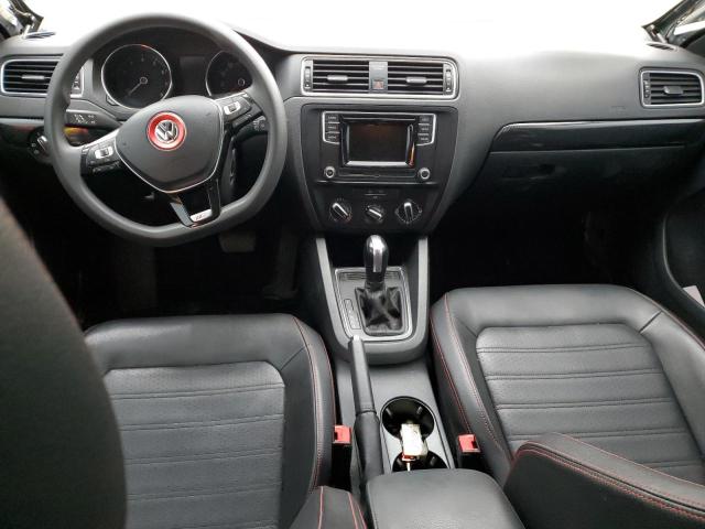 Photo 8 from auction – 2017 VOLKSWAGEN JETTA S with VIN 3VW2B7AJ6HM228724