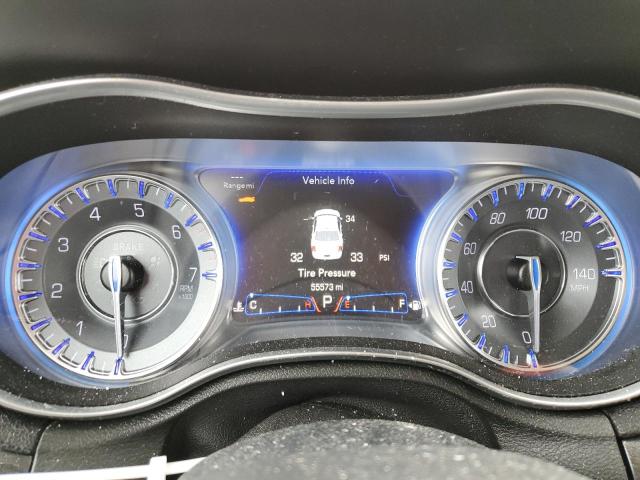 Photo 9 from auction – 2017 CHRYSLER 300 LIMITE with VIN 2C3CCAAG5HH538663