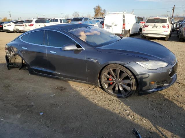 Photo 4 from auction – 2015 TESLA MODEL S with VIN 5YJSA1E12FF119773