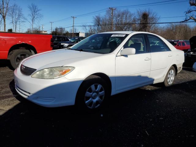 TOYOTA CAMRY LE 2002 with VIN 4T1BE32K52U569489 - Photo from auction