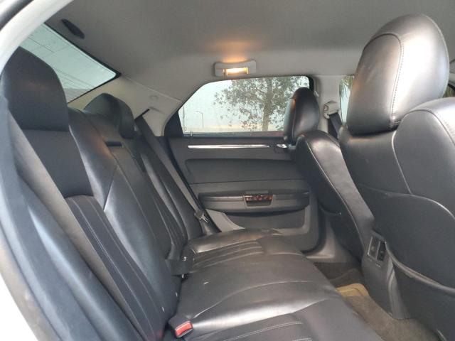 Photo 10 from auction – 2010 CHRYSLER 300C with VIN 2C3CA6CT7AH114212