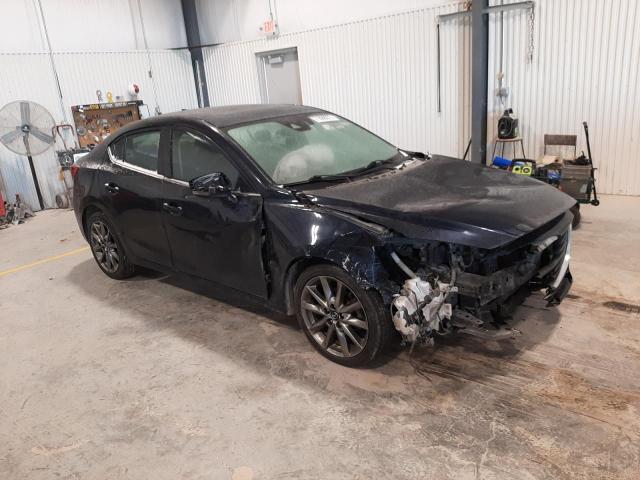 Photo 4 from auction – 2018 MAZDA 3 TOURING with VIN 3MZBN1V39JM210742
