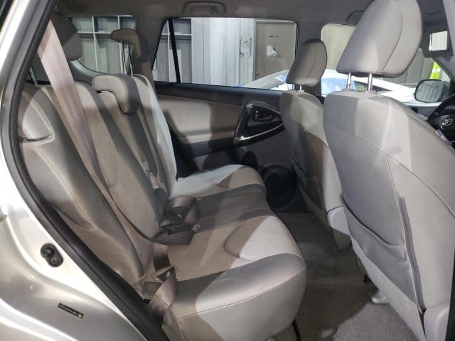 Photo 11 from auction – 2010 TOYOTA RAV4 with VIN JTMBF4DV9AD025087