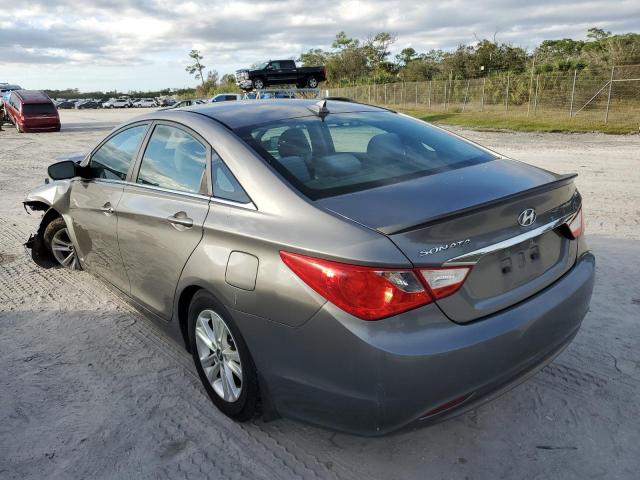 Photo 2 from auction – 2013 HYUNDAI SONATA GLS with VIN 5NPEB4AC5DH601705