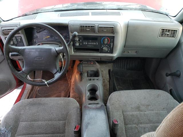 Photo 8 from auction – 1996 CHEVROLET BLAZER with VIN 1GNCT18W9TK163099