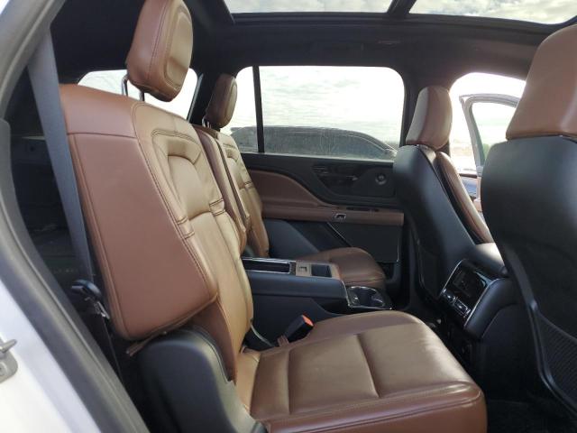 Photo 11 from auction – 2021 LINCOLN AVIATOR RE with VIN 5LM5J7XC5MGL05978