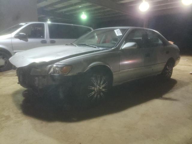 TOYOTA CAMRY CE 2000 with VIN 4T1BG22K0YU629546 - Photo from auction