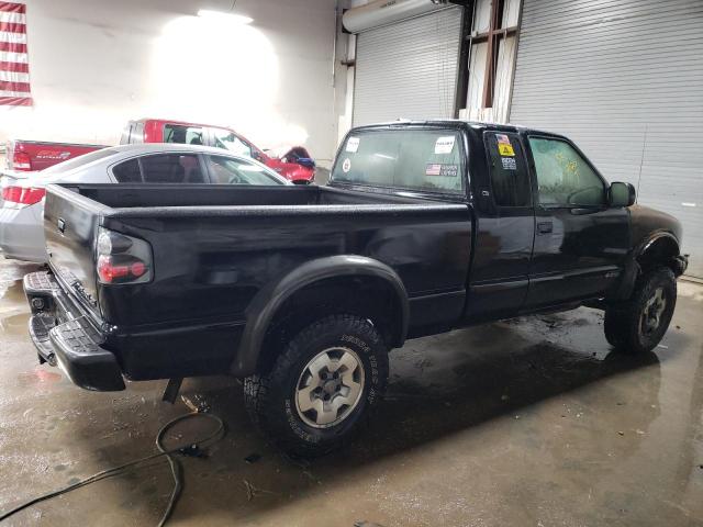 Photo 3 from auction – 2002 CHEVROLET S10 with VIN 1GCCT19W728182253
