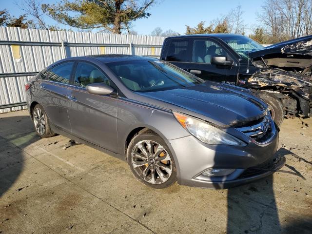Photo 4 from auction – 2011 HYUNDAI SONATA SE with VIN 5NPEC4AC7BH243369