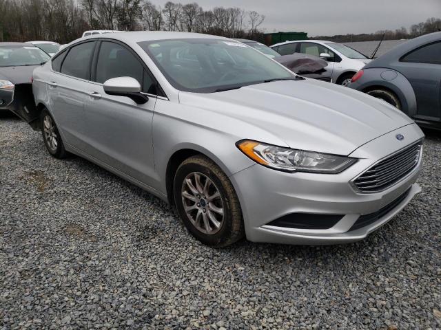Photo 4 from auction – 2017 FORD FUSION S with VIN 3FA6P0G7XHR102805