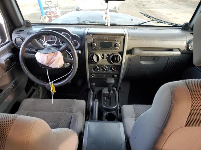 Photo 8 from auction – 2007 JEEP WRANGLER S with VIN 1J4FA54107L127910