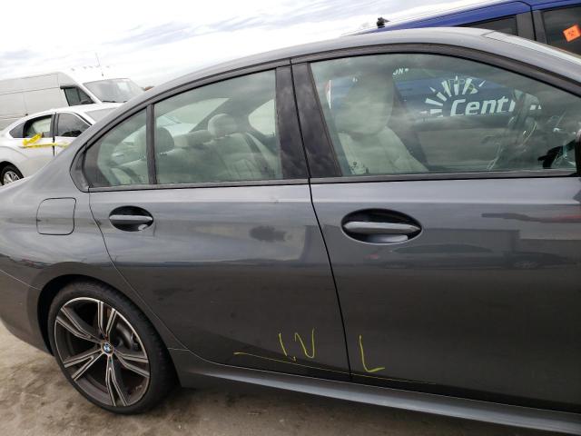 Photo 12 from auction – 2021 BMW 330XI with VIN 3MW5R7J08M8C12530