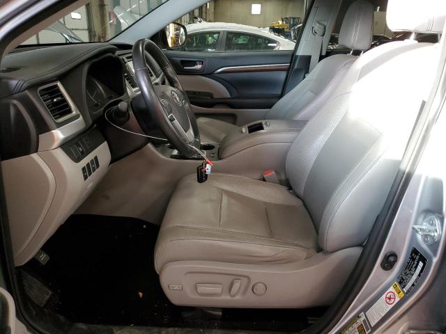 Photo 7 from auction – 2016 TOYOTA HIGHLANDER with VIN 5TDDKRFHXGS355343