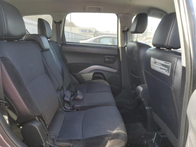 Photo 11 from auction – 2012 MITSUBISHI OUTLANDER with VIN JA4AS3AW5CU000232