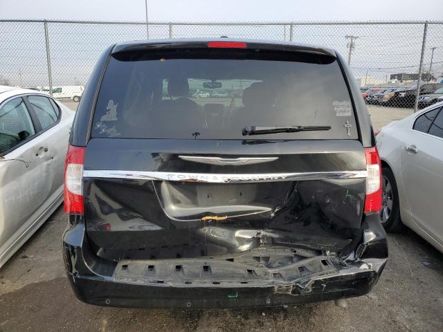 Photo 6 from auction – 2016 CHRYSLER TOWN & COU with VIN 2C4RC1CGXGR239195