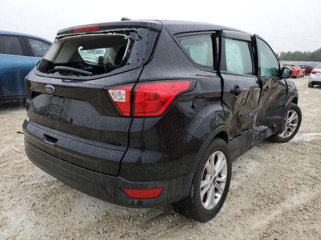 Photo 3 from auction – 2019 FORD ESCAPE S with VIN 1FMCU0F72KUB48132