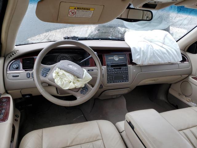 Photo 8 from auction – 2004 LINCOLN TOWN CAR E with VIN 1LNHM81W24Y680222