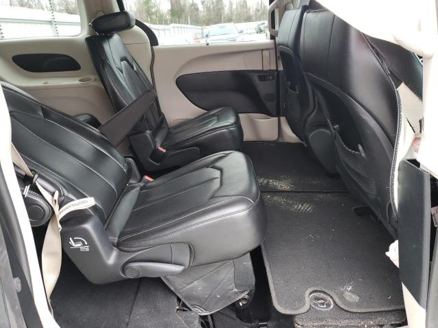 Photo 11 from auction – 2020 CHRYSLER VOYAGER LX with VIN 2C4RC1DG4LR182419