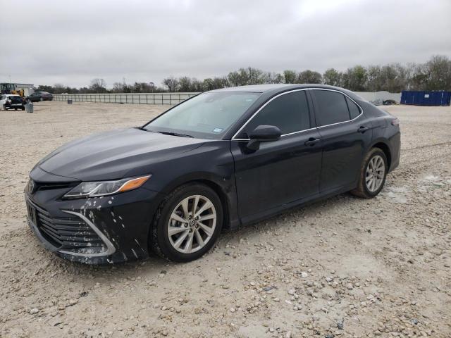 TOYOTA CAMRY LE 2022 with VIN 4T1C11AK9NU044641 - Photo from auction