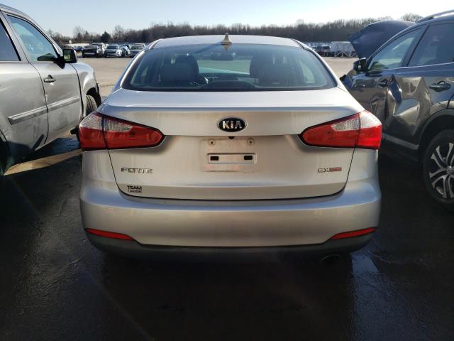 Photo 6 from auction – 2014 KIA FORTE EX with VIN KNAFX4A87E5154343
