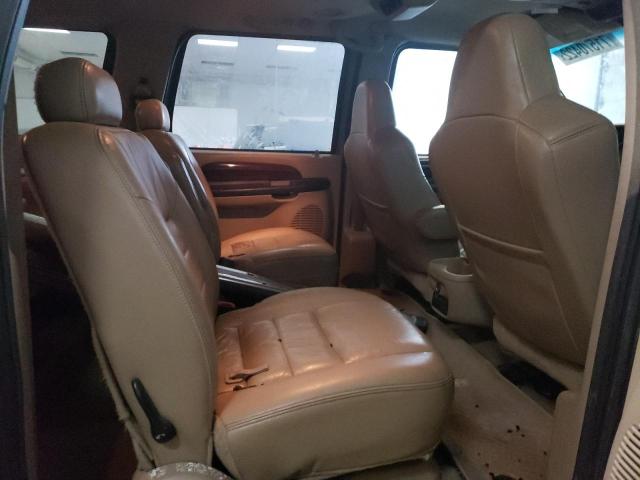 Photo 11 from auction – 2005 FORD EXCURSION with VIN 1FMSU43P05EA57690