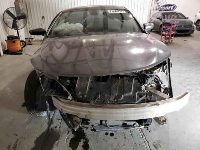 Photo 5 from auction – 2015 CHRYSLER 200 LIMITE with VIN 1C3CCCAB3FN571634