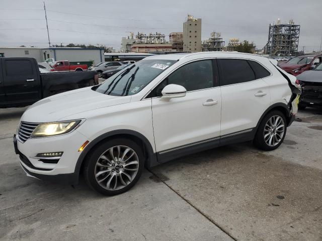 LINCOLN MKC 2015 مع رقم تعريف المركبة 5LMCJ1A90FUJ12708 - صورة من المزاد