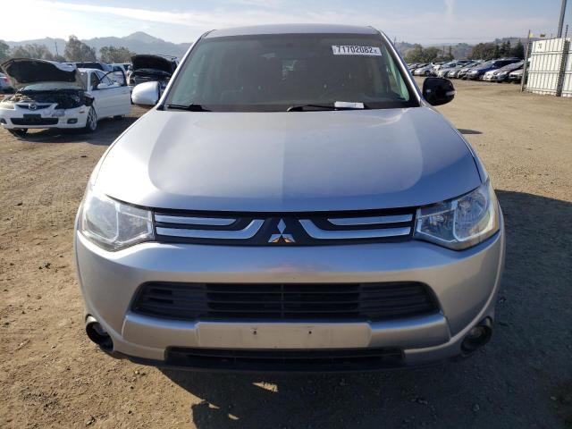 Photo 5 from auction – 2014 MITSUBISHI OUTLANDER with VIN JA4AD3A39EZ004998
