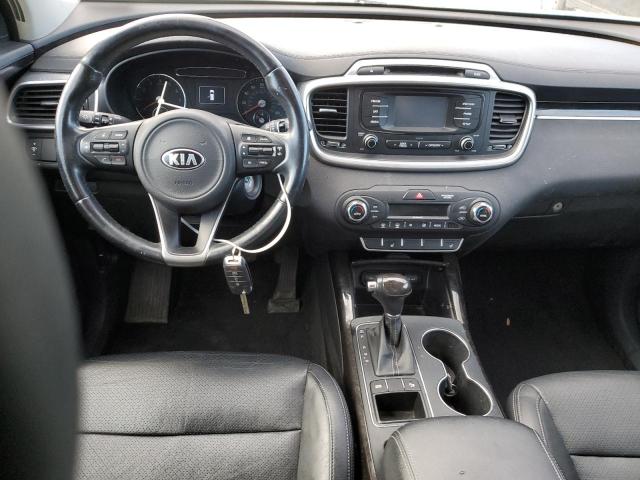 Photo 8 from auction – 2016 KIA SORENTO EX with VIN 5XYPH4A17GG019686