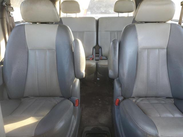Photo 10 from auction – 2004 DODGE GRAND CARA with VIN 2D4GP44L04R575137