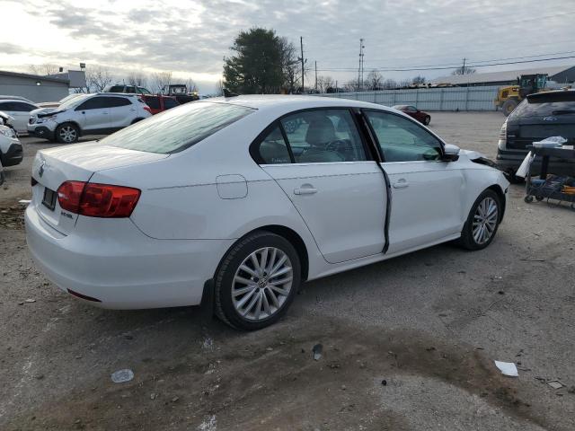 Photo 3 from auction – 2011 VOLKSWAGEN JETTA SEL with VIN 3VWLZ7AJ5BM364530