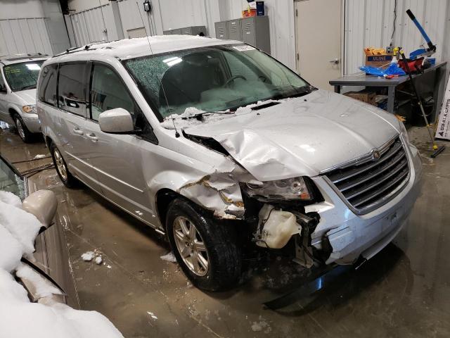 Photo 4 from auction – 2008 CHRYSLER TOWN & COU with VIN 2A8HR54P18R635252