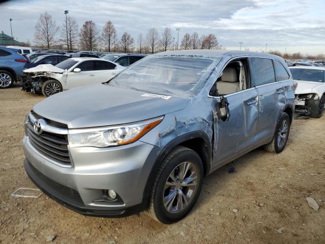 TOYOTA HIGHLANDER 2015 with VIN 5TDZKRFH4FS105665 - Photo from auction
