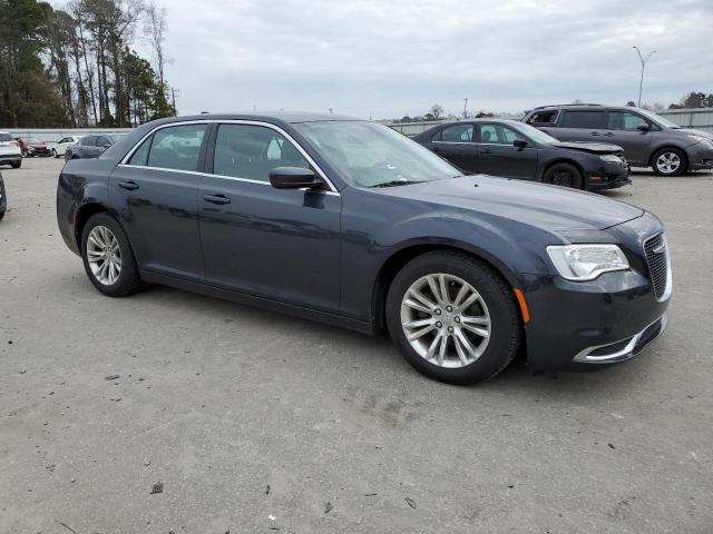 Photo 4 from auction – 2017 CHRYSLER 300 LIMITE with VIN 2C3CCAAG5HH538663