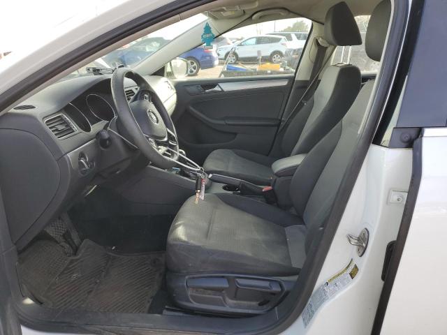 Photo 7 from auction – 2017 VOLKSWAGEN JETTA S with VIN 3VW2B7AJ7HM314785