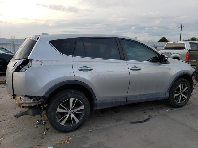 Photo 3 from auction – 2017 TOYOTA RAV4 XLE with VIN 2T3RFREV0HW556461
