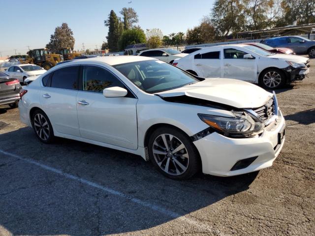 Photo 4 from auction – 2017 NISSAN ALTIMA 2.5 with VIN 1N4AL3AP7HC167500