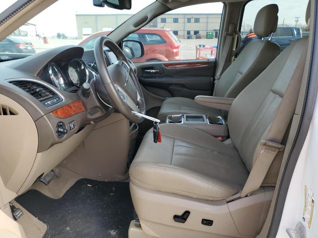 Photo 7 from auction – 2016 CHRYSLER TOWN & COU with VIN 2C4RC1CG2GR283806