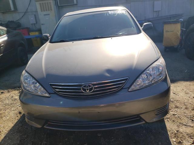 Photo 5 from auction – 2005 TOYOTA CAMRY LE with VIN JTDBE32K353036720