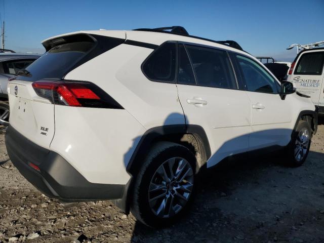 Photo 3 from auction – 2019 TOYOTA RAV4 XLE P with VIN 2T3A1RFVXKC012729