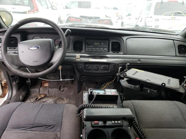 Photo 8 from auction – 2007 FORD CROWN VICT with VIN 2FAFP71W57X101912