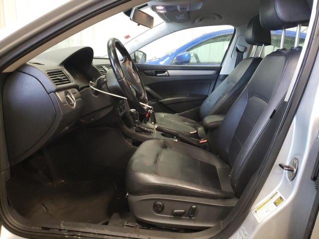 Photo 7 from auction – 2014 VOLKSWAGEN PASSAT S with VIN 1VWAT7A31EC078254